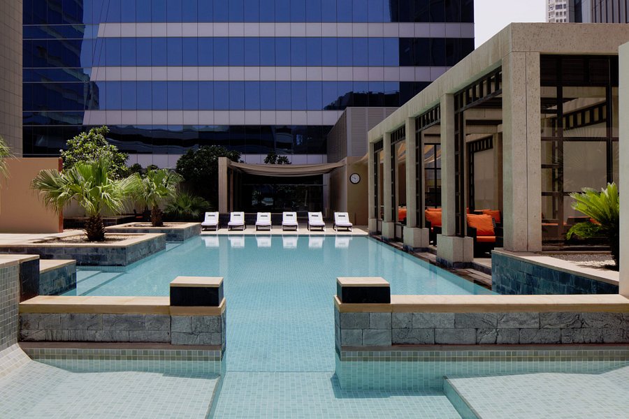 Top eco-luxury urban pools