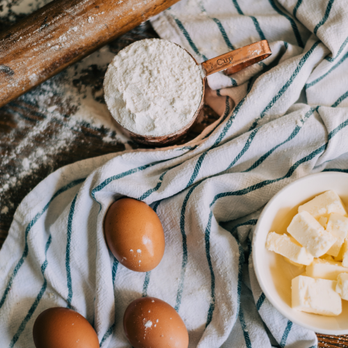 Baking money into food - cultural traditions around the world