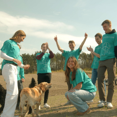 Earth day, ecohotels.com staff, tree planting