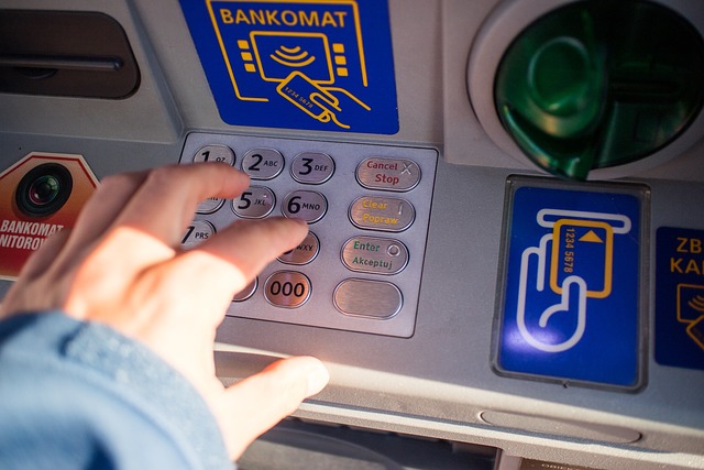 #10 Avoid ATM withdrawal fees