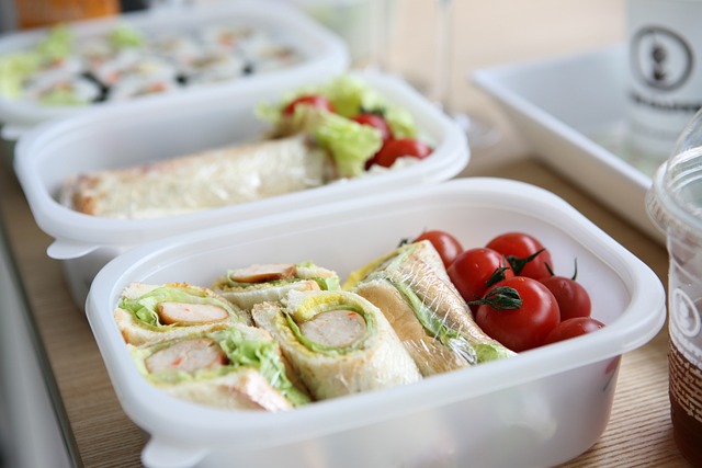 #11 Bring your food to the airport/train station
