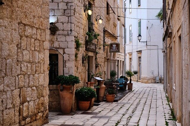 #8 Avoid Tourist Restaurants - Eat local instead.