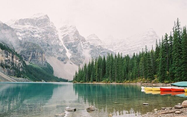 kayaks, mountains, snow, lake