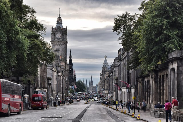 Edinburgh travel guide