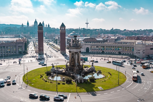 barcelona - Top Destinations for Racing Fans