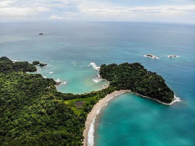 Uvita, Costa Rica
Sustainable travel tips for Costa Rica
