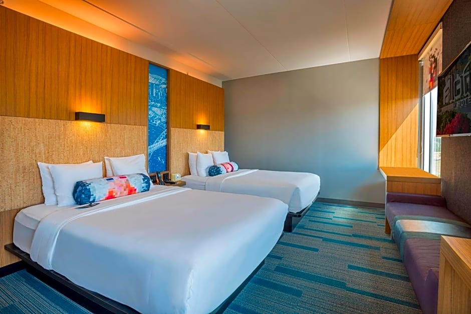 Aloft Portland - Pet-friendly hotel