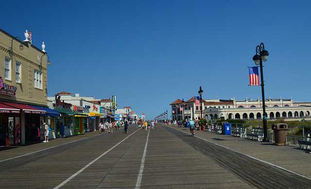 The 16 Best Beach Towns Across the U.S. East Coast